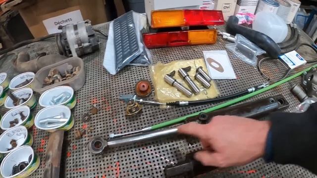 Rénovation d'un FIAT 80-90 brulé (agriculture) смотреть онлайн