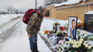 уборка на могиле Юрия Шатунова в преддверии дня рождения группы " Ласковый май " / Оренбург 1986