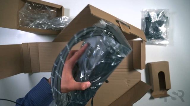 Cooler Than Ice: Unboxing the Arctic Liquid Freezer II 420! смотреть онлайн