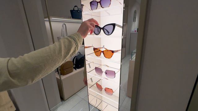 Furla Bicester Village 25-08-2023 смотреть онлайн