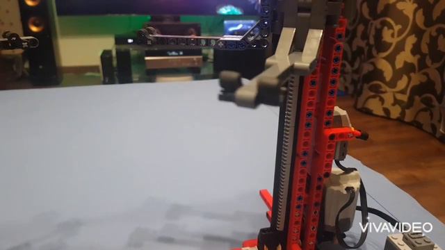 Lego Car lift смотреть онлайн