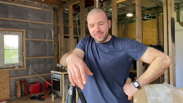 Новая плита. Земля затягивает. Тыква в мешке, удобрения и лейка. Просто Константиновы. смотреть онлайн