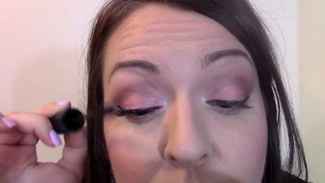 False Lash Effect Tutorial - Using L'Oreal Volume Collagen Mascara смотреть онлайн