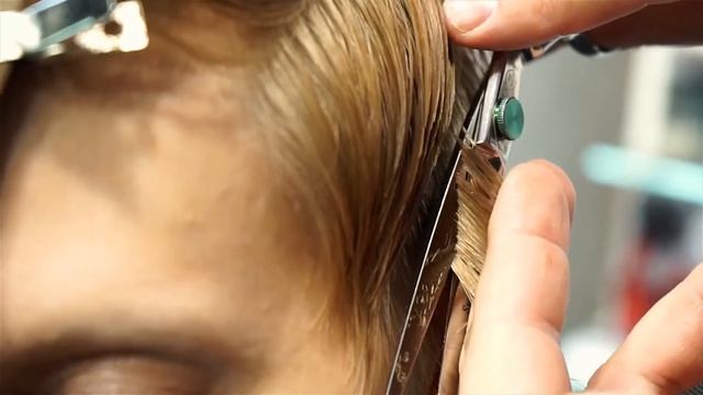 Леонид Романов мастер класс стрижка Пикси смотреть онлайн