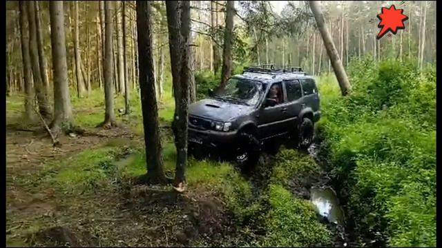 КАК ПРАВИЛЬНО ВЫЕХАТЬ ИЗ КОЛЕИ С ПОМОЩЬЮ ЛЕБЁДКИ смотреть онлайн