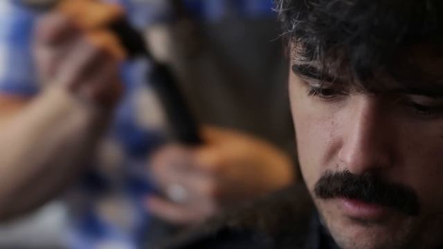 How to Get a Side Part Haircut | The Art of Manliness смотреть онлайн