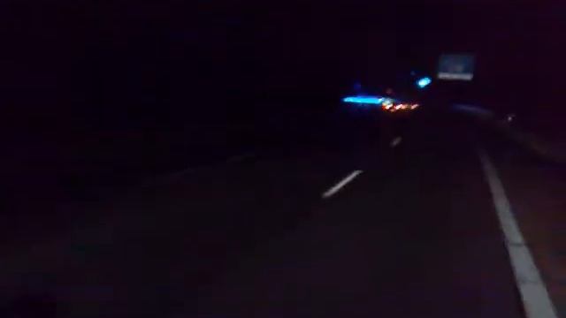 Mercedes Axor hai speed 43kmh auf der A3 berg auf mit 22t.und 330PS teil 1 смотреть онлайн