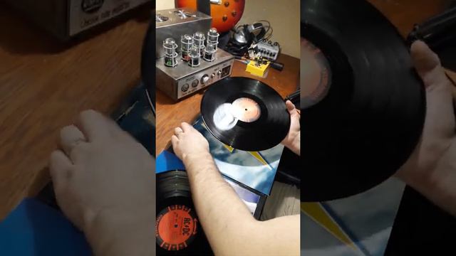 AC/DC - IRON MAN 2 soundtrack LP обзор смотреть онлайн