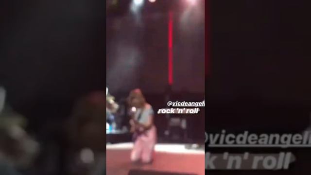 victoria de angelis bass смотреть онлайн