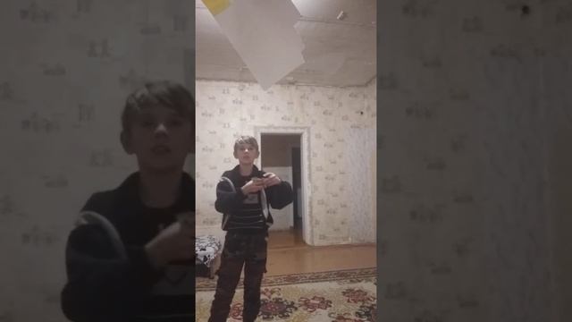 Всем привет ребятки!!?Я снял видео как именно правильно кидать карты. смотреть онлайн