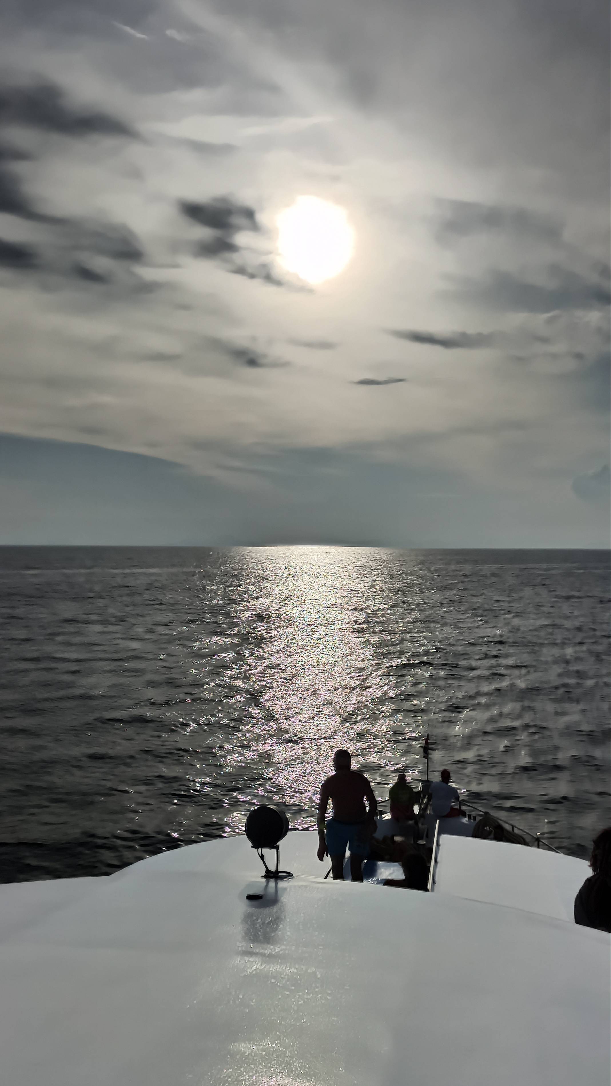 Билет за 600 бат, а вид - на миллион! Добрались до Пхукета на пароме из Аонанга (Краби)