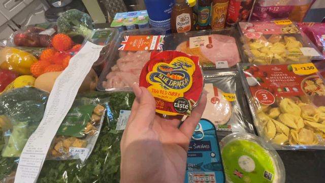 HUGE MORRISON’S GROCERY HAUL ✨ CHRISTMAS GROCERY HAUL | MEAL PLAN, GIFTS + STOCKING FILLERS смотреть онлайн