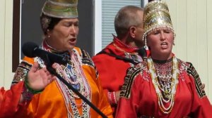 Народный  ансамбль  Долинка   у всех мужья молодые