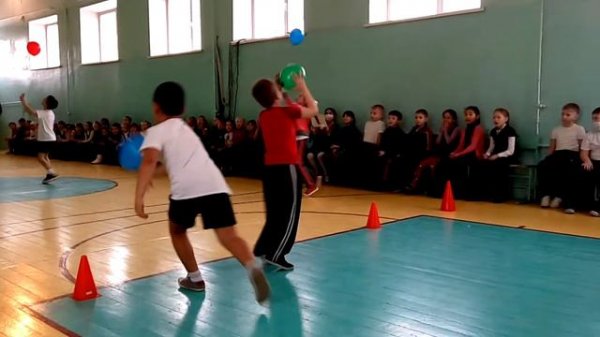 Веселые старты (к 23 февраля)