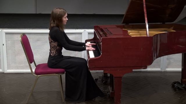 Mariia Chernaia plays Chopin Mazurka Op.24 no.2 смотреть онлайн