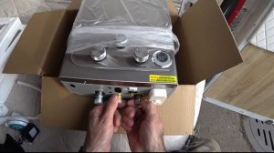 Газовая колонка с АлиЭкспресс в самодельный автодом Да? или Нет? Жду комментарии.