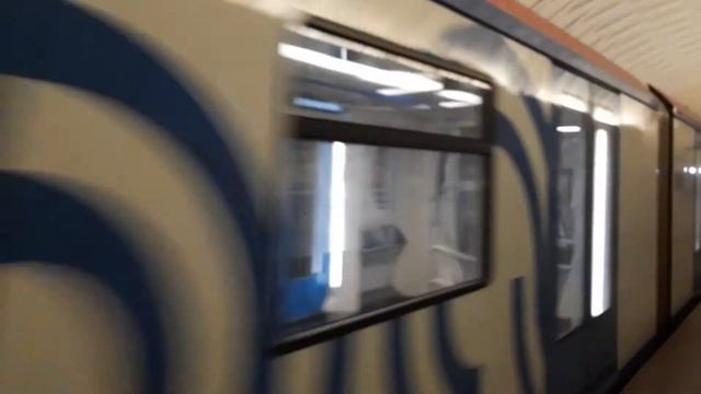 Перегонка! 81-765.3/766.3/767.3 Москва-3 проходит станцию Тургеневская смотреть онлайн