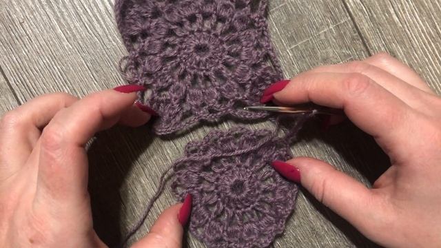 Бабушкин квадрат крючком. Способ соединения мотивов. смотреть онлайн