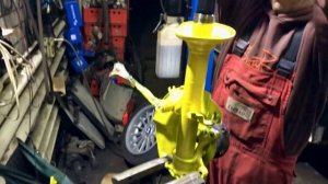 Передние амортизаторы для повседневной езды на БМВ Е34, замена амортизаторов  на BMW E34 Sachs