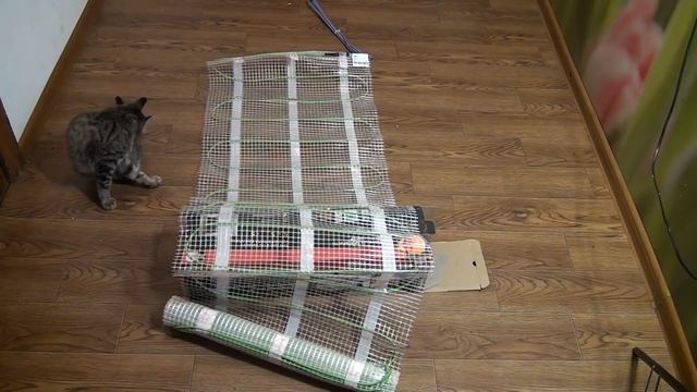 СЪЕДАЕТ БЫТОВУХА! КУРЫ НЕСУТСЯ под ХОЛОДИЛЬНИКОМ. КАК поднять НАДОИ? смотреть онлайн