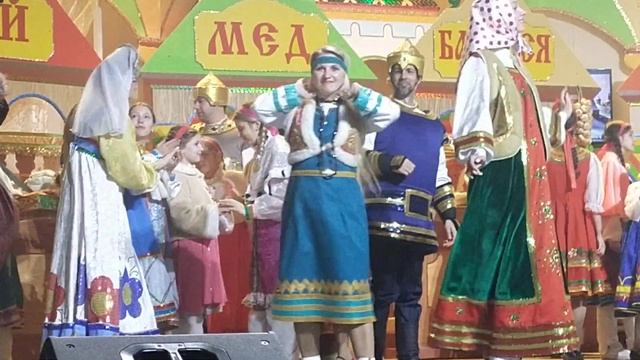 Сказка "Три богатыря и молодильные яблоки", декабрь 2022 смотреть онлайн