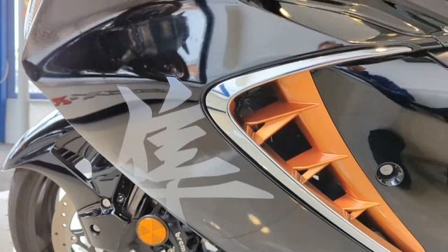 Suzuki Hayabusa With R77 Exhausts - For Sale - Crescent Motorcycles Bournemouth смотреть онлайн