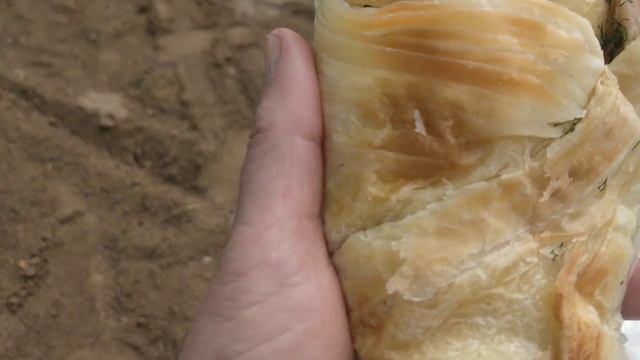 Перекус на пляже. Озеро Шира Хакасия. Июль 2022 смотреть онлайн