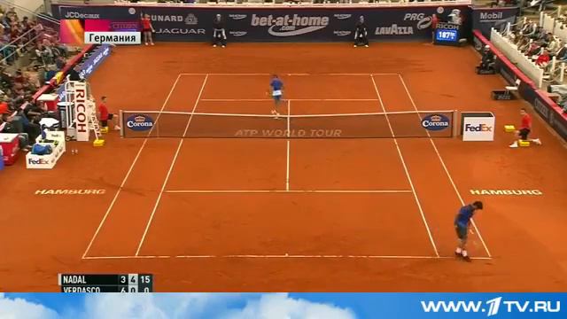 Испанец Рафаэль Надаль после провала на Уимблдоне провел первый матч и одержал волевую победу смотреть онлайн