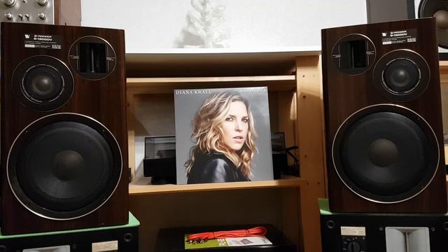 Pioneer S -1300DV. Diana Krall смотреть онлайн