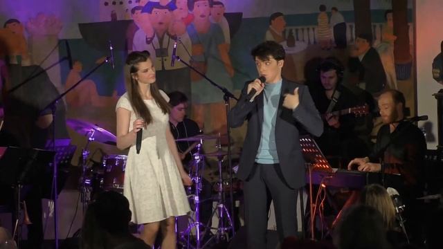 Эмиль Салес, Екатерина Салес - Улыбайтесь смотреть онлайн