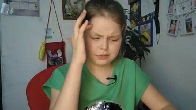 Алиса, угадай персонажа! смотреть онлайн
