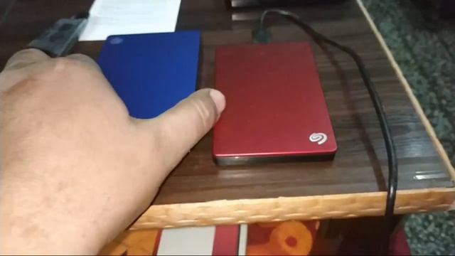 Seagate Backup Plus Portable 4 TB External Hard Drive HDD : Unboxing and Quick Features смотреть онлайн