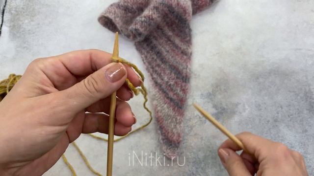 Бактус с трех петель - мастер-класс вязание спицами треугольный шарф смотреть онлайн