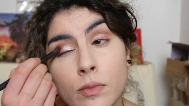 GRWM || PALETTE OCCHI PROFUMATA PUPA VAMP! смотреть онлайн