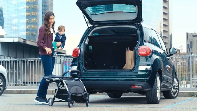 Passeggino Goody - Parcheggio - Chicco (Italiano) - 15'' смотреть онлайн