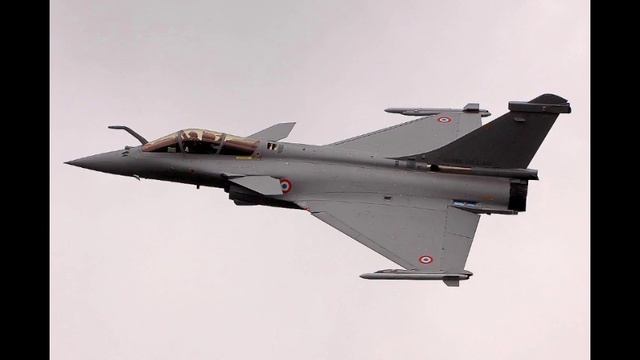 Renault lance le rafale. смотреть онлайн