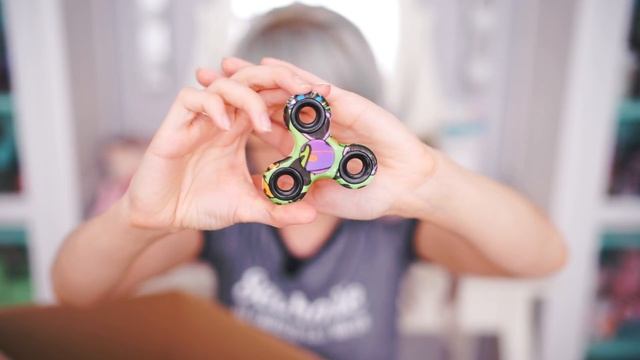 ЧТО ПРИНЕС МНЕ КУРЬЕР? ЗАГАДОЧНЫЙ СЮРПРИЗ! ОТКРЫВАЕМ! смотреть онлайн