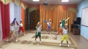 Детский танец малыши карандаши.