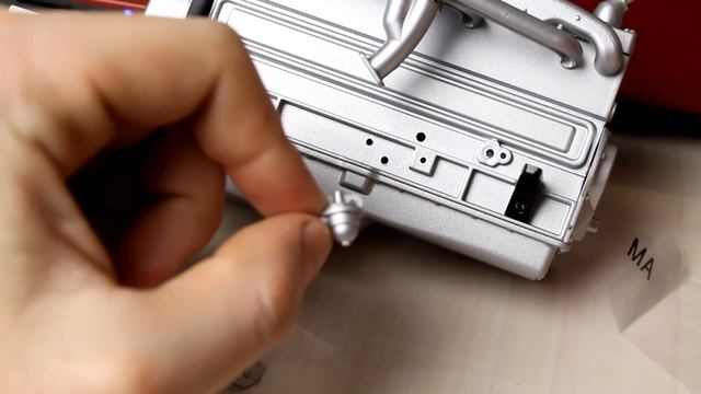 Сборка модели ЗИС-110 1:8 ДеаГостини - 7 выпуск из 120 смотреть онлайн