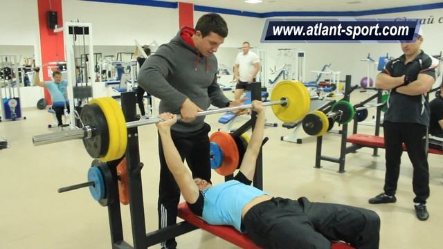 Жим лежа в 16 лет 100 кг - тренер Шепель Роман смотреть онлайн