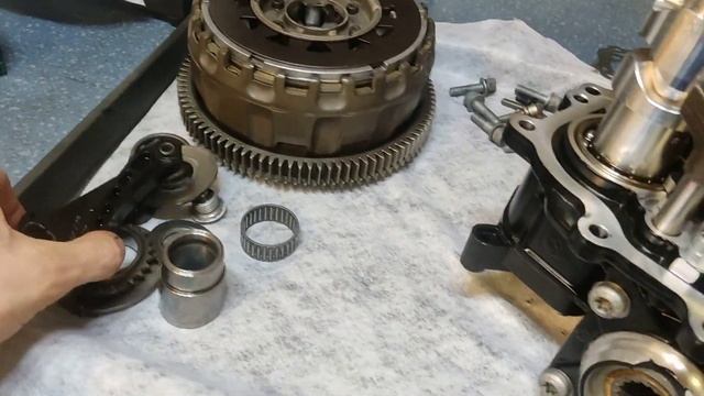 BMW K1200S Замена КПП и корзины с последующим обслуживанием. смотреть онлайн