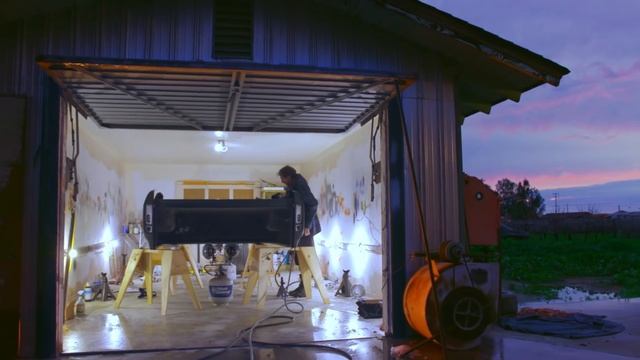 Liberate the Bed—Roadkill Garage Preview Episode 42 смотреть онлайн