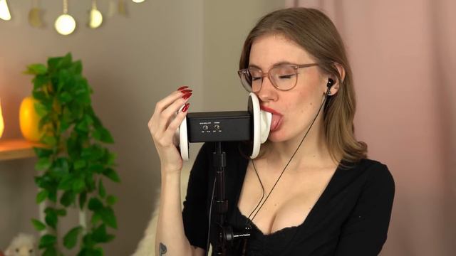 ASMR Ear Licking & Whispering the way YOU like it смотреть онлайн