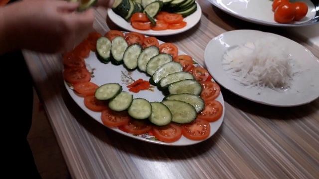 Как красиво оформить овощную нарезку смотреть онлайн