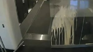 Подборка врезаний в стеклянные двери