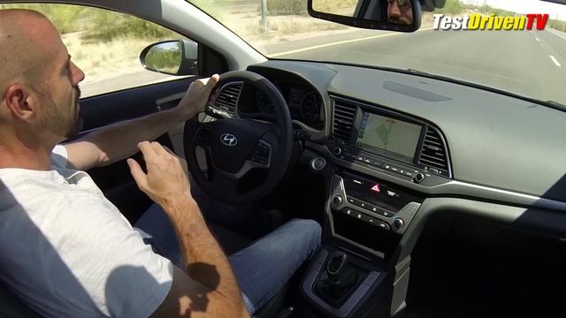 2017 Hyundai Elantra: First Drive смотреть онлайн