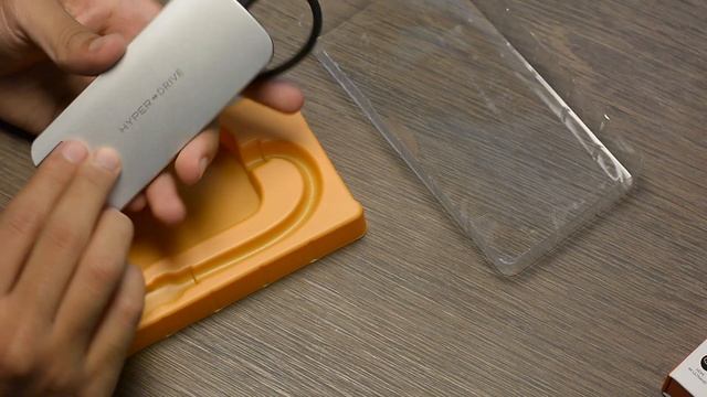 Macbook Pro 2017 / 2018 with Touch Bar Hyperdrive 8-in-1 USB-C Hub смотреть онлайн