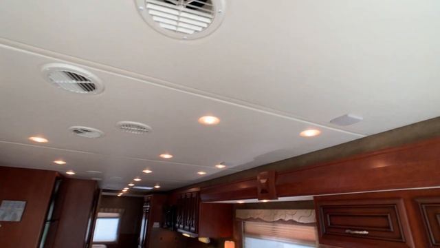2013 Newmar Bay Star 3305 Class A Gas Motorhome Walk-Around Video смотреть онлайн