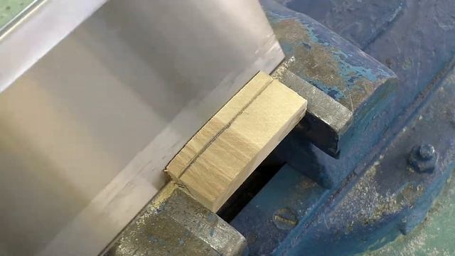 Подставка для телефона из старого ящика смотреть онлайн