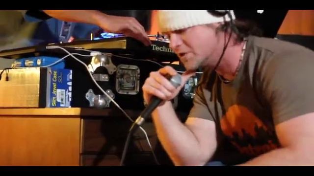 Vanny Vance Flows Rhymes from the Westword смотреть онлайн